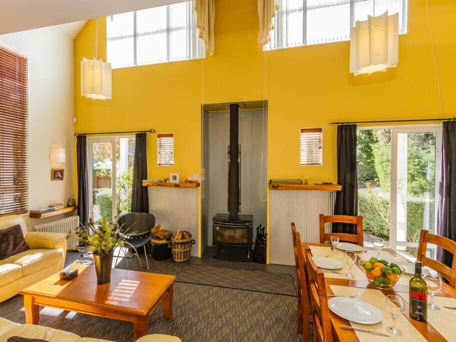 Gondwana Chalet Perfect For All Seasons Ohakune Exterior photo